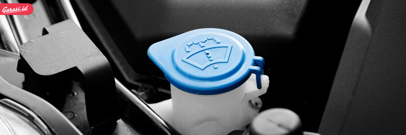 Jangan Sepelekan Cairan Wiper, Ini Dampaknya Jika Hanya Pakai Air Biasa