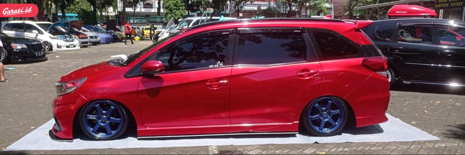 Lakukan Fitting Velg Dengan Benar Agar Terpasang Sempurna