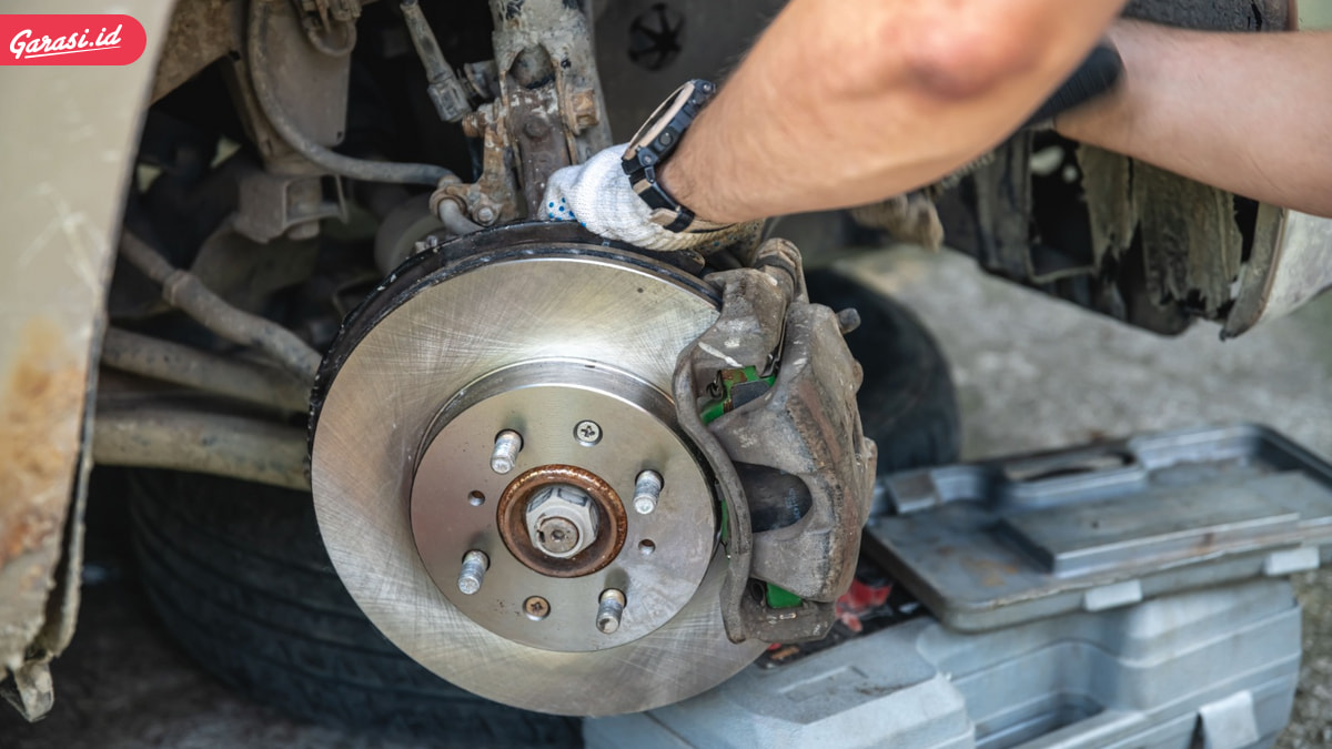 Pemeriksaan Rem Mobil Setelah Perjalanan Jarak Jauh