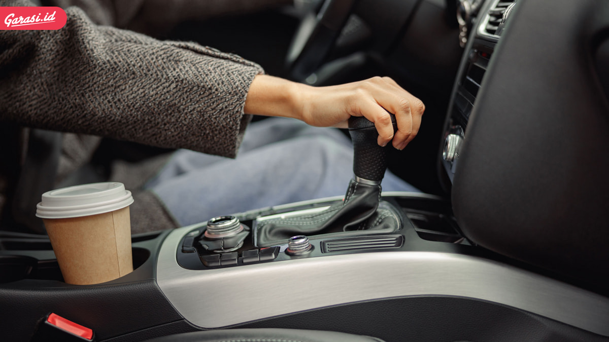Transmisi CVT vs AT: Mana yang Bikin Mobil Lebih Awet dan Irit?