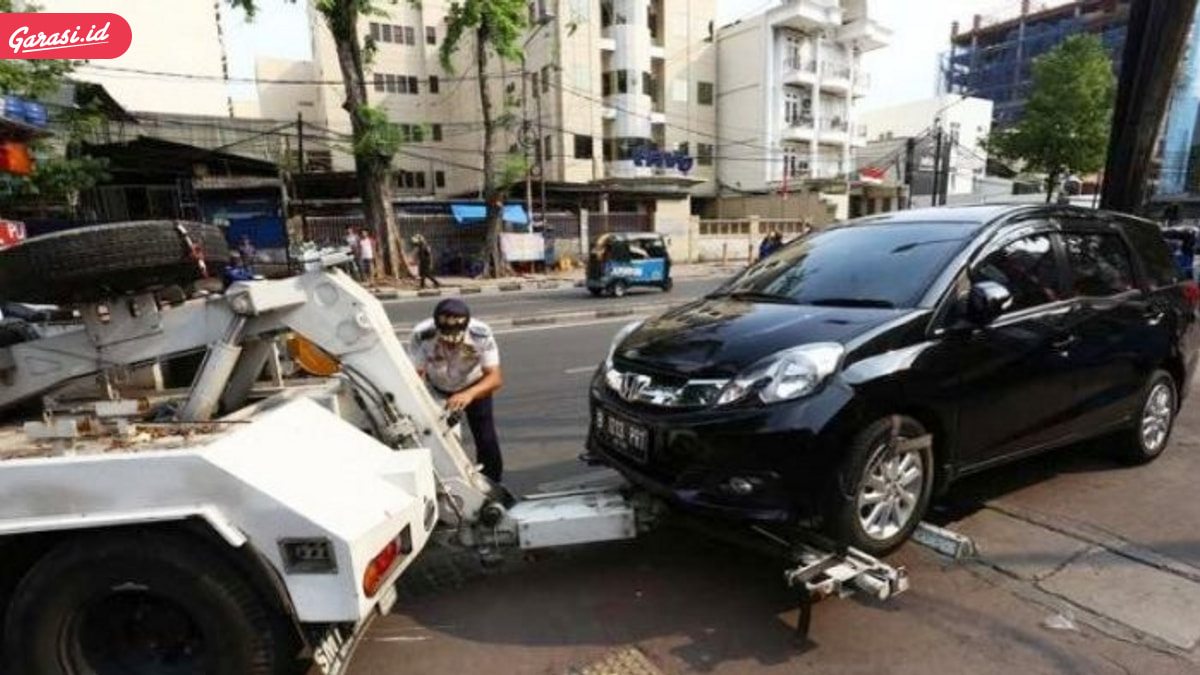 Beli Mobil Wajib Punya Garasi
