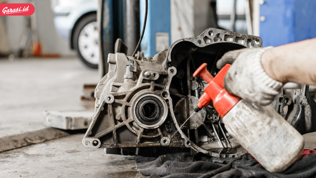 Mobil Terasa Loyo? Bisa Jadi Kampas Kopling Mulai Aus