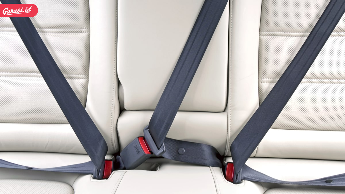 Posisi Seat Belt Penumpang Sama Pentingnya Saat Berkendara