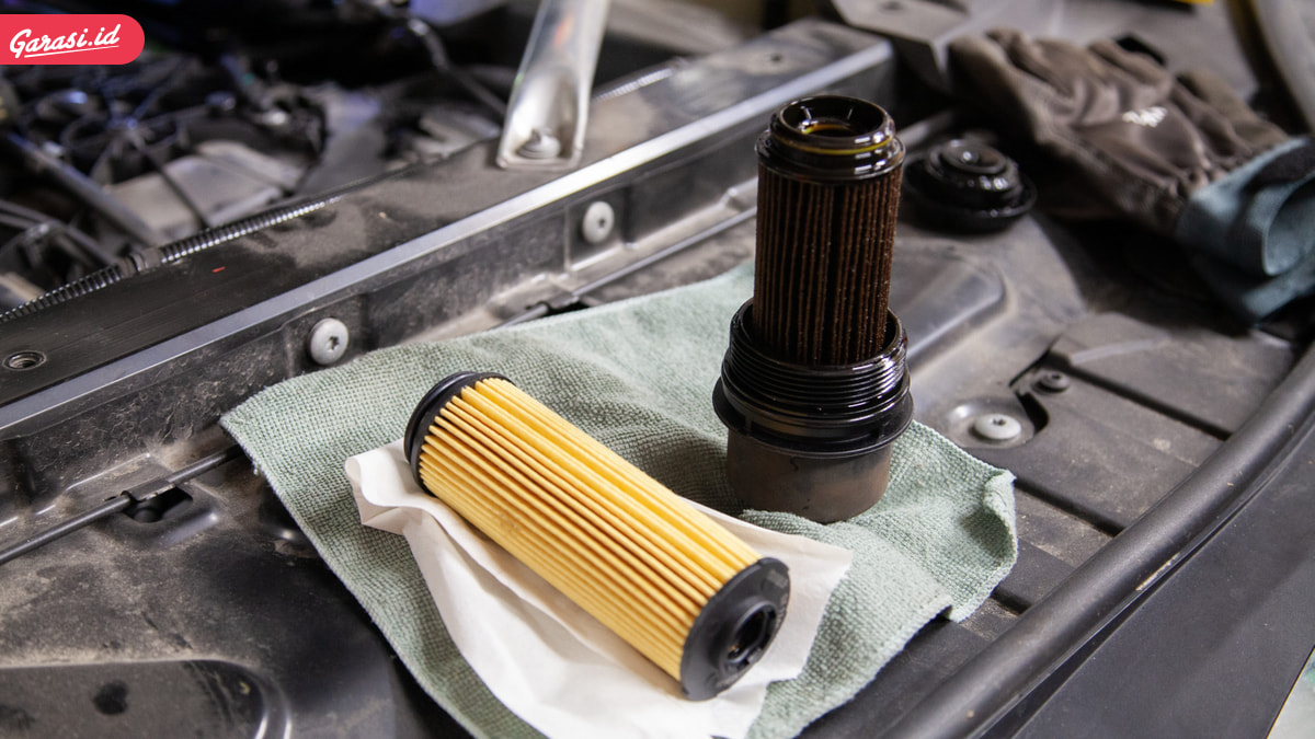 Waktu yang Ideal untuk Ganti Filter Oli Mesin Mobil Agar Mesin Tetap Sehat