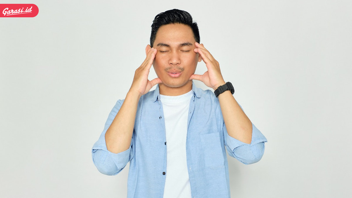 Terjebak di Keramaian? Ini Tips Berkendara Agar Tetap Aman