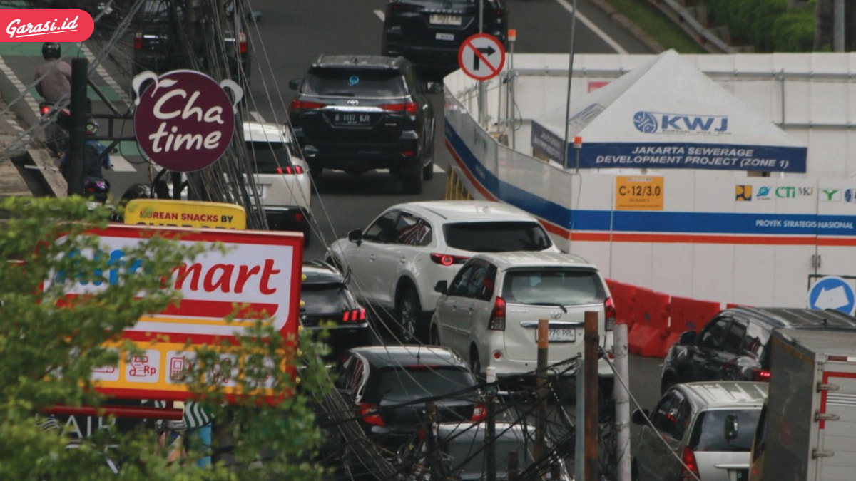 Banyak Proyek Galian Jalan, Ini Cara Aman Melintas!