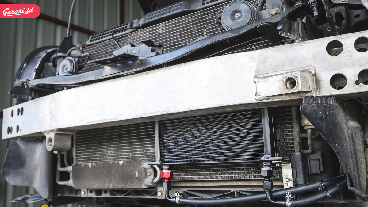 Ciri-Ciri Engine Mouting Mobil Mengalami Kerusakan