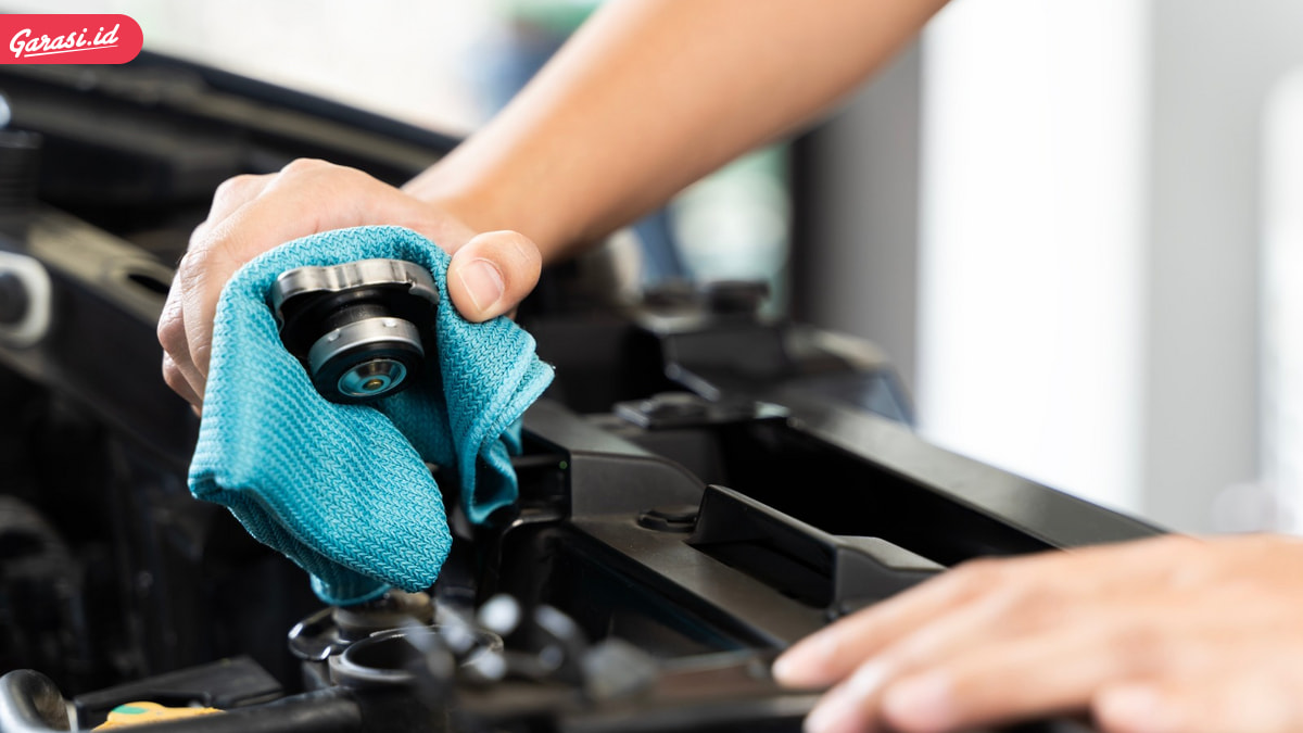 Mobil Kamu Bisa Overheat Kalau Komponen Ini Rusak Lho!