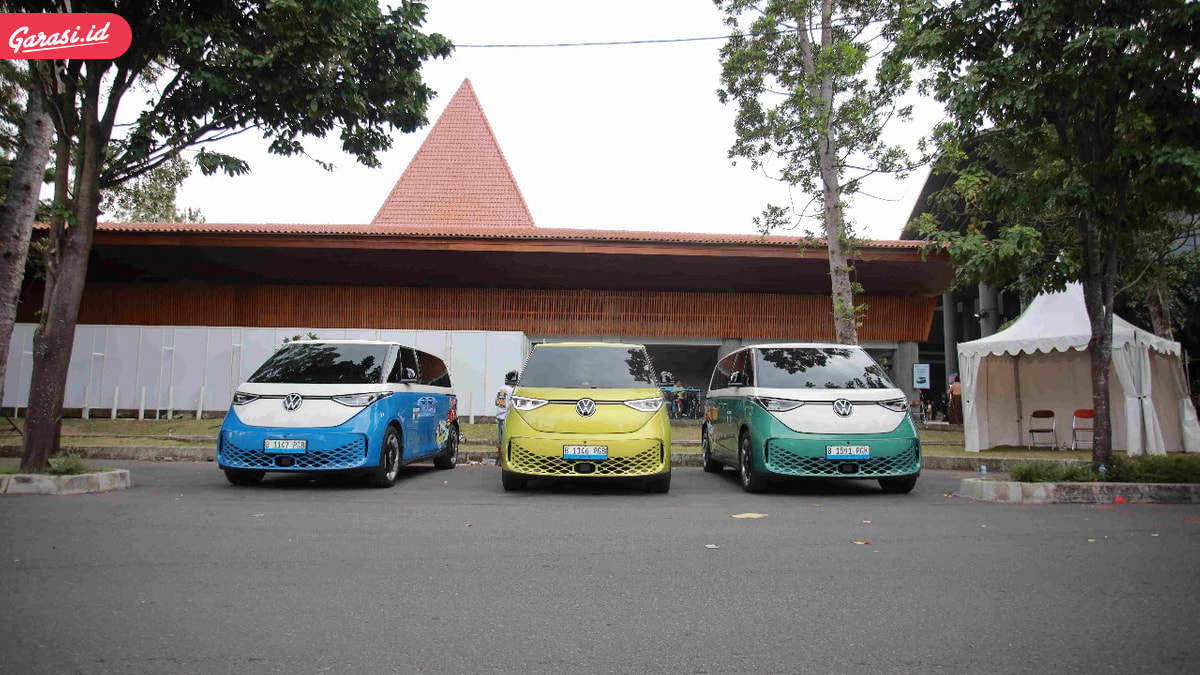 Volkswagen Indonesia Perkenalkan ID. BUZZ di Yogyakarta, Rayakan 75 Tahun VW Bus di Jogja Volkswagen Festival (JVWF)  2025