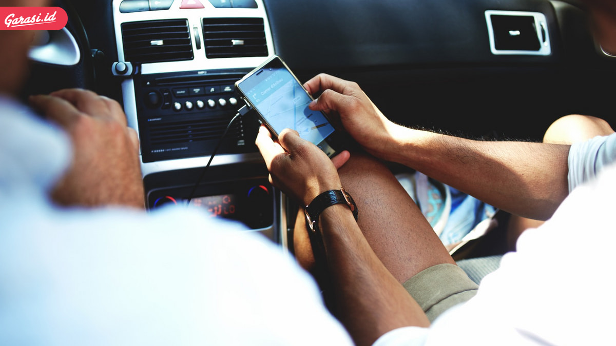 Siap Hadapi Situasi Darurat, Barang yang Wajib Selalu Ada di Dalam Mobil!