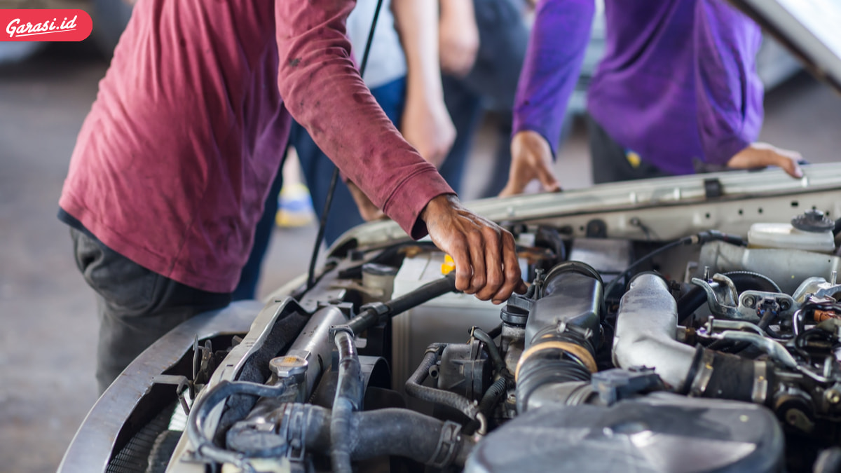 Mengapa Mobil Bergetar di Kecepatan Tinggi? Temukan 10 Penyebabnya!