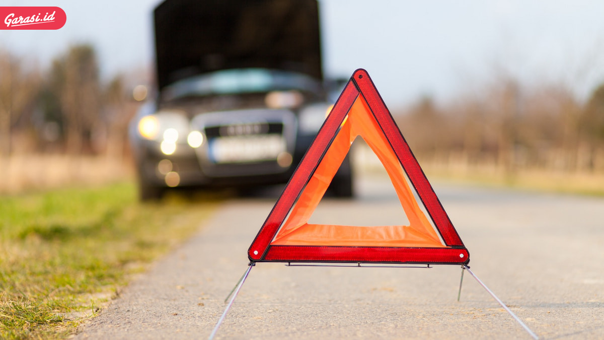 Siap Hadapi Situasi Darurat, Barang yang Wajib Selalu Ada di Dalam Mobil!