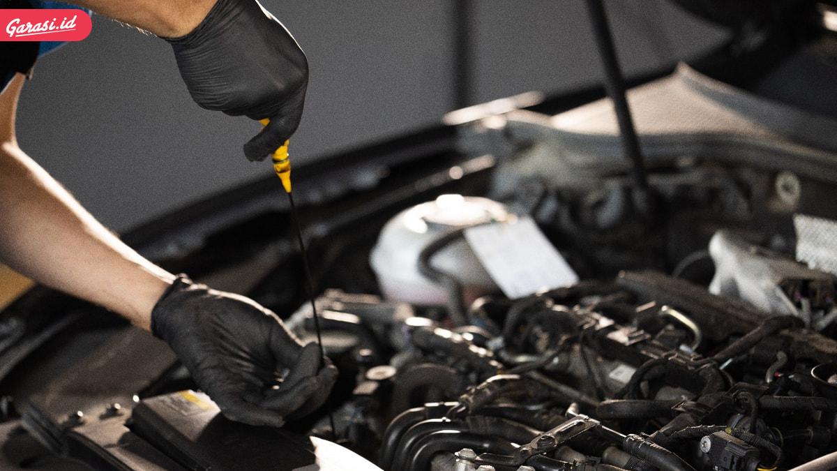 Jangan Berangkat Dulu! 5 Hal yang Harus Dicek Sebelum Perjalanan Jauh dengan Mobil