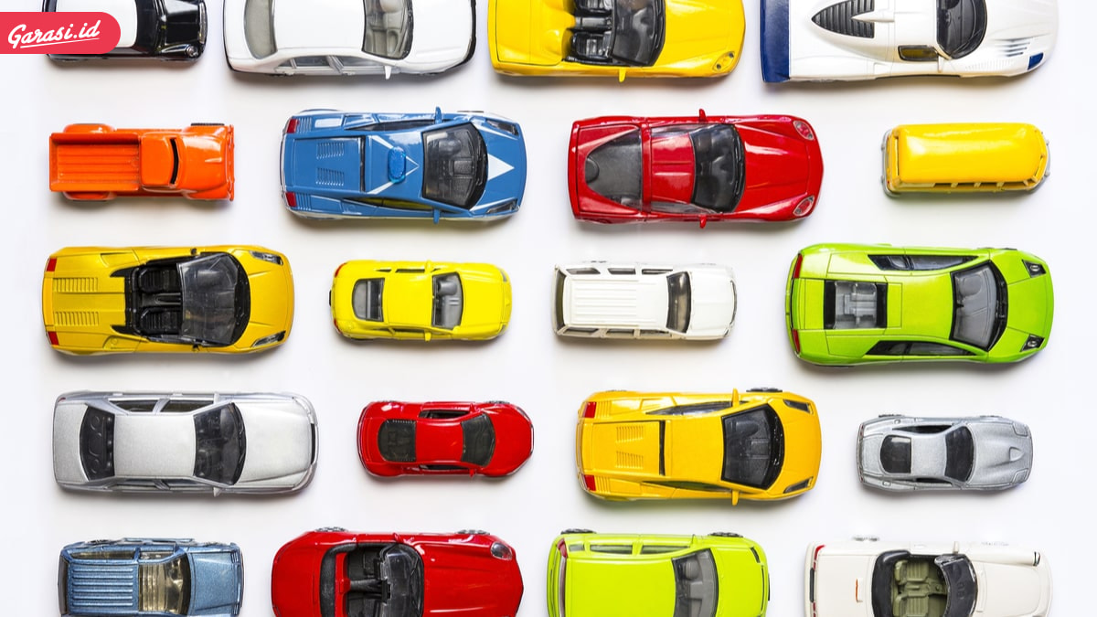 Warna Mobil Bisa Mencerminkan Banyak Hal. Begini Caranya Mengubah Warna Mobil Tanpa Mengecat Ulang Mobil