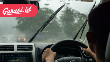 Cara Mengecek Kondisi Wiper Mobil agar Berkendara Tetap Aman