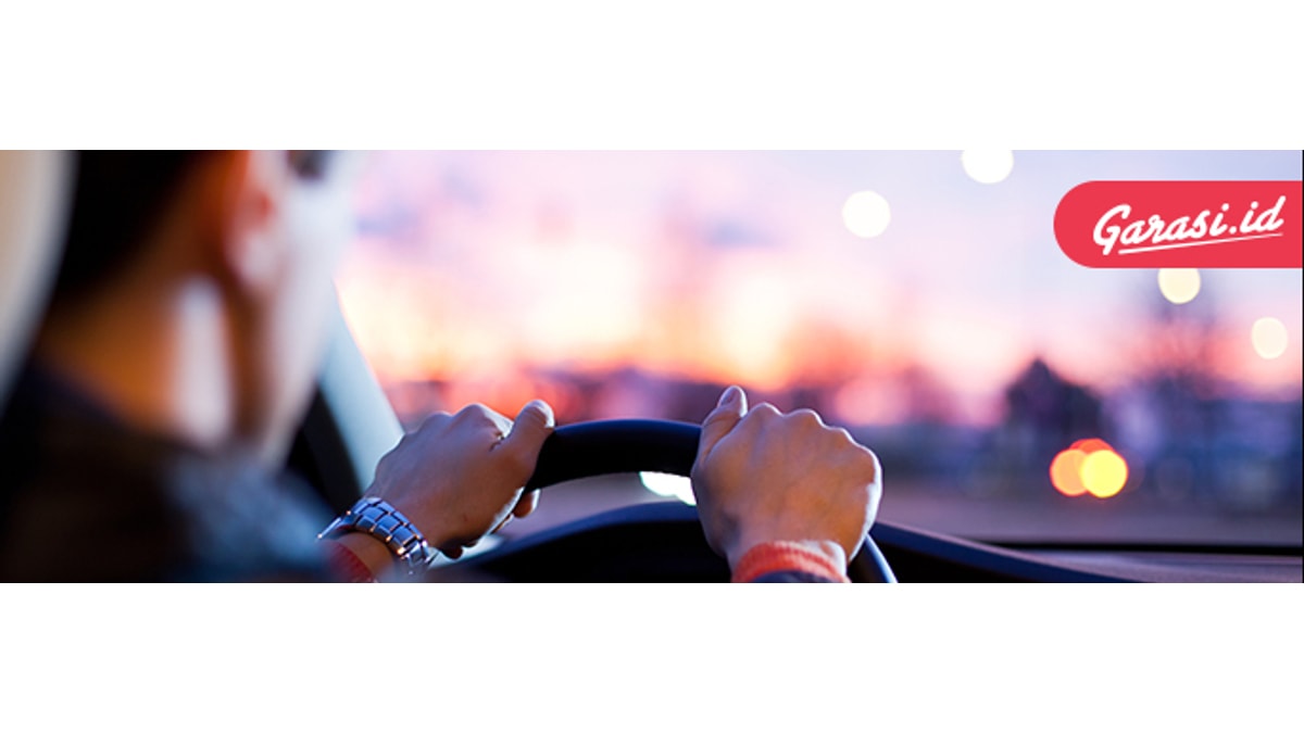 Tips Membersihkan Langit-langit Mobil Kabin yang bersih akan membuat sensasi berkendara yang nyaman