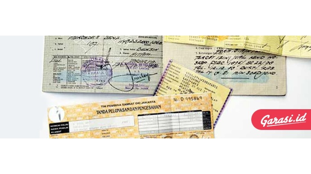 Telat Bayar Pajak Tahunan, Siap-Siap Kena Tilang STNK merupakan tanda bukti pendaftaran dan pengesahan suatu kendaraan bermotor berdasarkan identitas dan kepemilikannya yang telah didaftar.