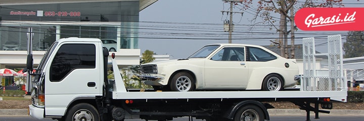 Mobil Mogok Dijalan? Jangan Asal Derek, Begini Aturannya Derek Mobil