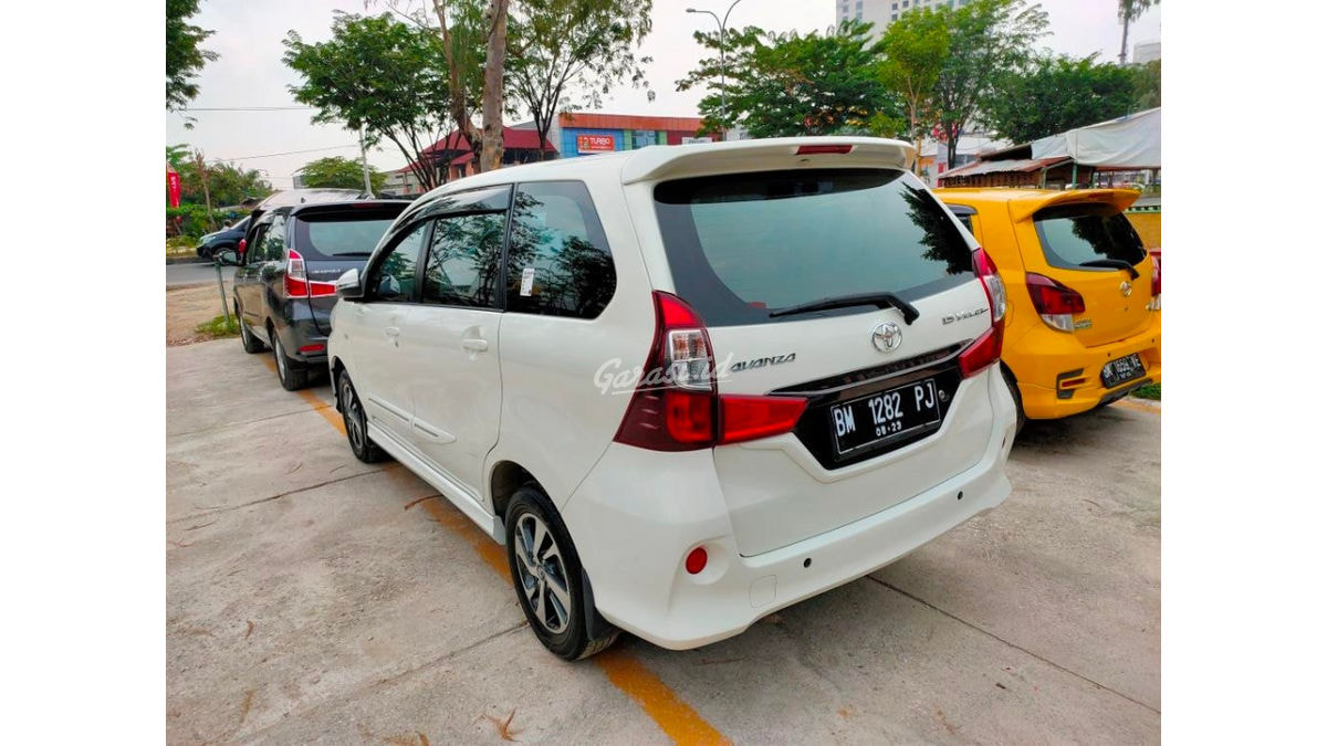 Jual Mobil Bekas 2018 Toyota Avanza Veloz Pekanbaru 00pg761