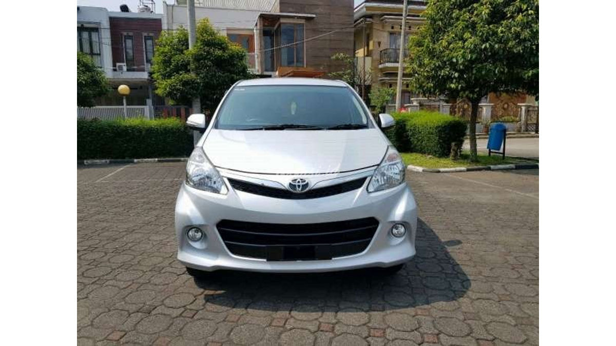 Jual Mobil Bekas 2014 Toyota Avanza Veloz Kota Bandung 00bk117