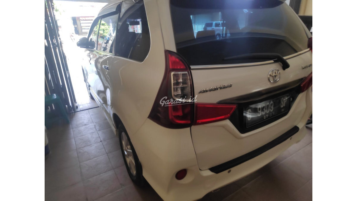 Jual Mobil Bekas 2016 Toyota Avanza Veloz Kota Tegal 00kb666