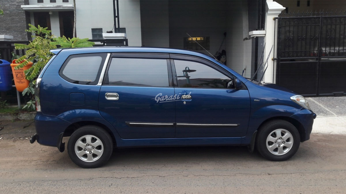 Jual Mobil Bekas 2005 Toyota Avanza S Jakarta Timur 00aj811 Garasiid