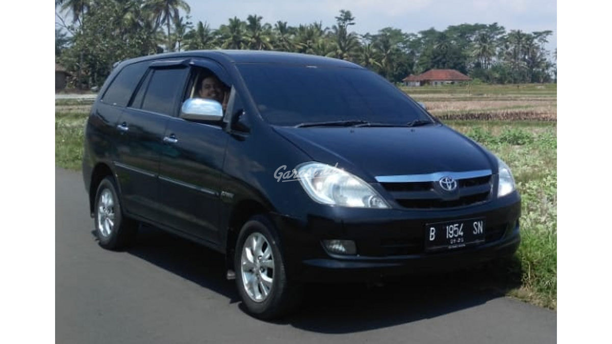 Kelebihan Kijang Innova 2005 Tangguh Juragan Mobil Bekas