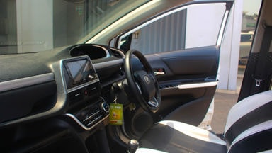 2017 Toyota Sienta V - ada service record bengkel toyota (s-5) 2017 Toyota Sienta V - ada service record bengkel toyota (s-5)