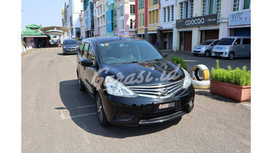 2017 Nissan Grand Livina SV 2017 Nissan Grand Livina SV