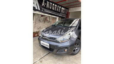 2012 KIA Rio D 2012 KIA Rio D