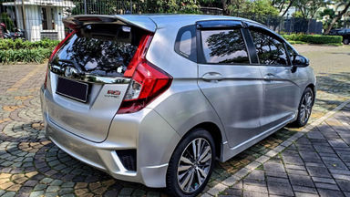 2014 Honda Jazz RS - Mobil Pilihan (s-3) 2014 Honda Jazz RS - Mobil Pilihan (s-3)