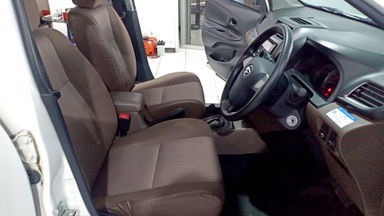 2019 Daihatsu Xenia X DELUXE - Harga Terjangkau (s-5) 2019 Daihatsu Xenia X DELUXE - Harga Terjangkau (s-5)