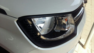 2013 Suzuki Ignis 1.2 - Barang Istimewa (s-3) 2013 Suzuki Ignis 1.2 - Barang Istimewa (s-3)