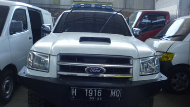 2007 Ford Ranger 4X4 XLT - Siap Pakai Dan Mulus (s-1) 2007 Ford Ranger 4X4 XLT - Siap Pakai Dan Mulus (s-1)