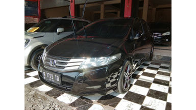 2011 Honda Civic i-Vtec - Terawat Siap Pakai 2011 Honda Civic i-Vtec - Terawat Siap Pakai