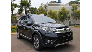 2018 Honda BR-V E - Barang Bagus Dan Harga Menarik 2018 Honda BR-V E - Barang Bagus Dan Harga Menarik