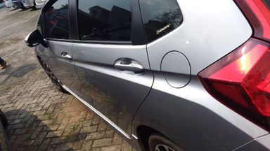 2016 Honda Jazz RS - Good Condition, siap pakai Mulus Terawat (s-4) 2016 Honda Jazz RS - Good Condition, siap pakai Mulus Terawat (s-4)