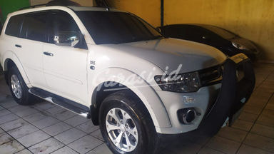 2015 Mitsubishi Pajero DAKAR - Mobil Pilihan 2015 Mitsubishi Pajero DAKAR - Mobil Pilihan