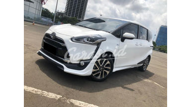 2018 Toyota Sienta Q 2018 Toyota Sienta Q