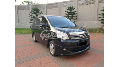 2013 Toyota Nav1 V 2013 Toyota Nav1 V