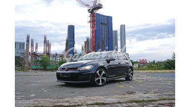 2014 Volkswagen Golf GTi TSi 2014 Volkswagen Golf GTi TSi