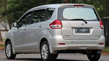 2015 Suzuki Ertiga GL - Dp 16Jt nego setelah lihat mobil (s-2) 2015 Suzuki Ertiga GL - Dp 16Jt nego setelah lihat mobil (s-2)
