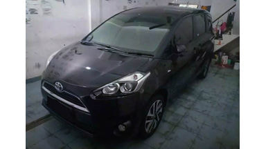 2018 Toyota Sienta V - Mobil Pilihan 2018 Toyota Sienta V - Mobil Pilihan