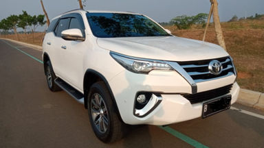 2017 Toyota Fortuner Vrz - Elegan dan tangguh nego 2017 Toyota Fortuner Vrz - Elegan dan tangguh nego