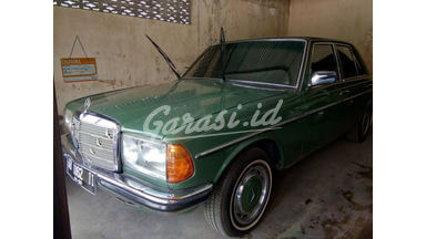 1979 Mercedes Benz E-Class 280 - Terawat Siap Pakai 1979 Mercedes Benz E-Class 280 - Terawat Siap Pakai