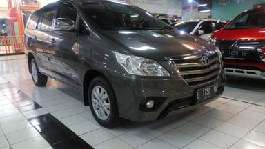 2014 Toyota Kijang Innova G - Matic Diesel Pemakaian Pribadi (s-0) 2014 Toyota Kijang Innova G - Matic Diesel Pemakaian Pribadi (s-0)