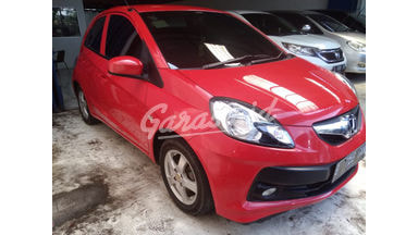 2015 Honda Brio e - Mobil Pilihan 2015 Honda Brio e - Mobil Pilihan