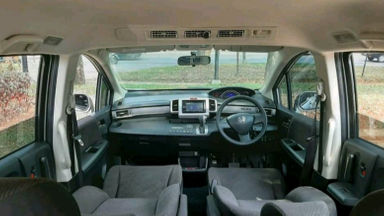 2014 Honda Freed PSD - istimewa (s-4) 2014 Honda Freed PSD - istimewa (s-4)