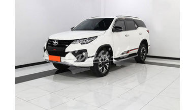 2018 Toyota Fortuner VRZ TRD 2018 Toyota Fortuner VRZ TRD