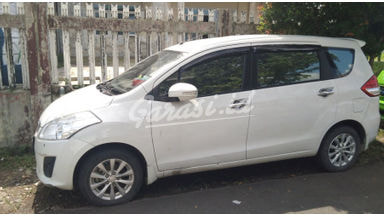 2014 Suzuki Ertiga GX - Warna Favorit, Harga Terjangkau dan KM minim 2014 Suzuki Ertiga GX - Warna Favorit, Harga Terjangkau dan KM minim